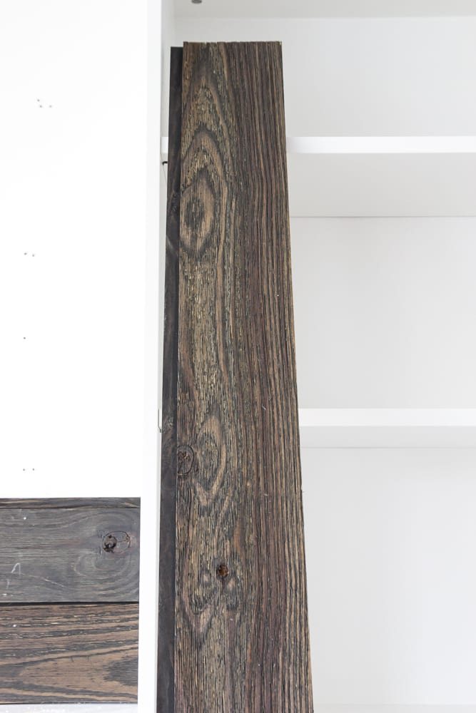 DIY Reclaimed Wood Plank Focal Wall | unigumushane.com - How to install a reclaimed wood plank focal wall in under an hour to create contrast, texture, and character in any space.
