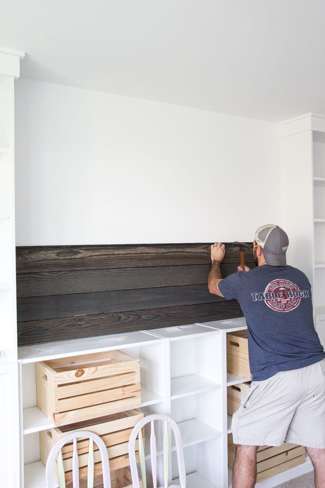 DIY Reclaimed Wood Plank Focal Wall | unigumushane.com - How to install a reclaimed wood plank focal wall in under an hour to create contrast, texture, and character in any space.