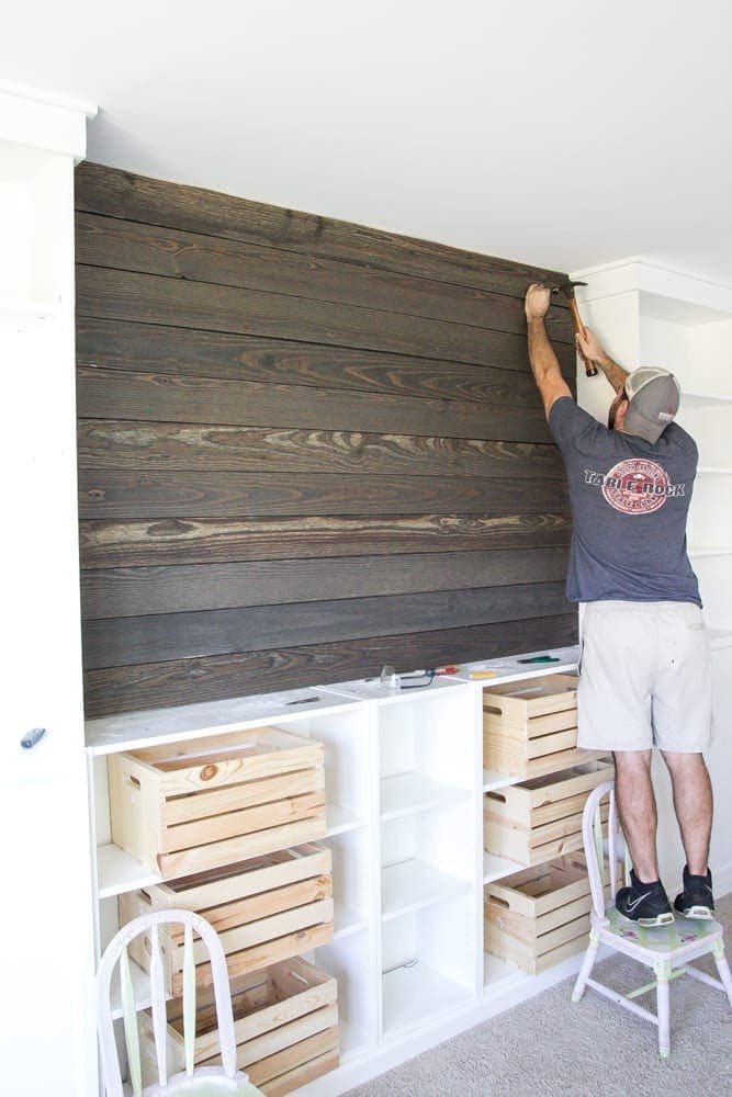 DIY Reclaimed Wood Plank Focal Wall | unigumushane.com - How to install a reclaimed wood plank focal wall in under an hour to create contrast, texture, and character in any space.