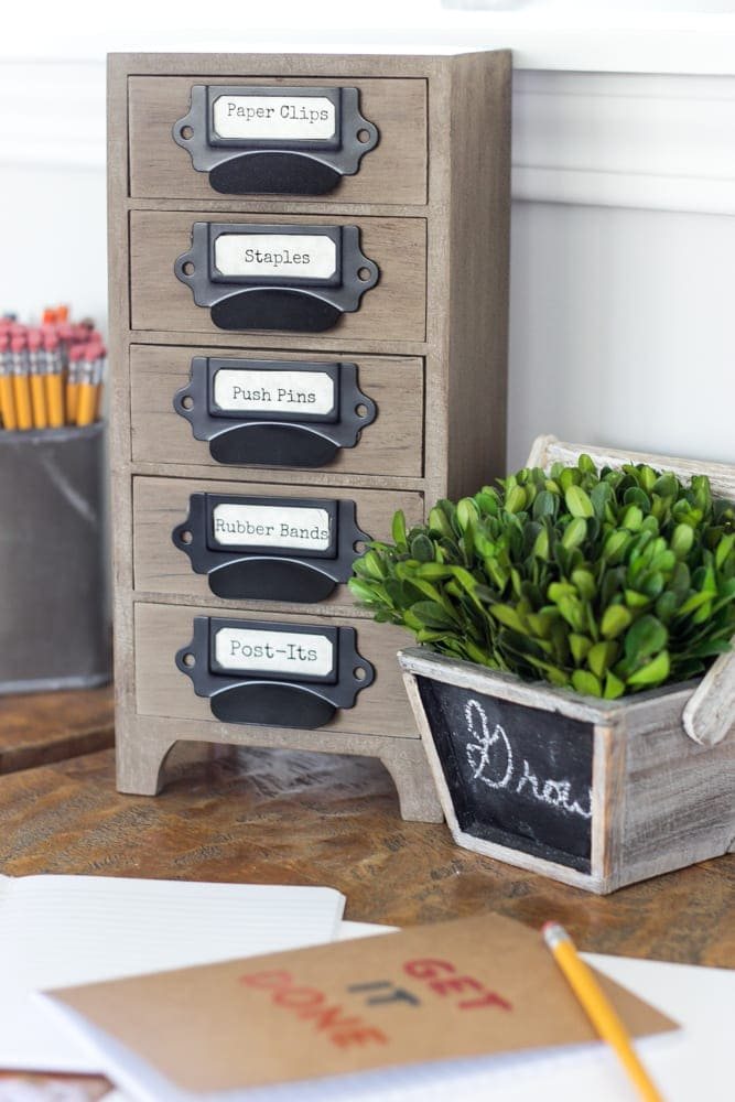 Repurposed Kitchen Table Turned Desks | unigumushane.com - How to use a repurposed kitchen table to cut in half and make wall-mounted desks for a playroom makeover with Fusion Mineral Paint Midnight Blue.