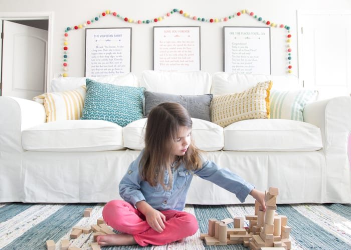 Eclectic Farmhouse Playroom Makeover | unigumushane.com - A boring and cluttered playroom gets a modern eclectic farmhouse makeover on a budget with DIY projects, smart storage solutions, and inexpensive finds. popular pin