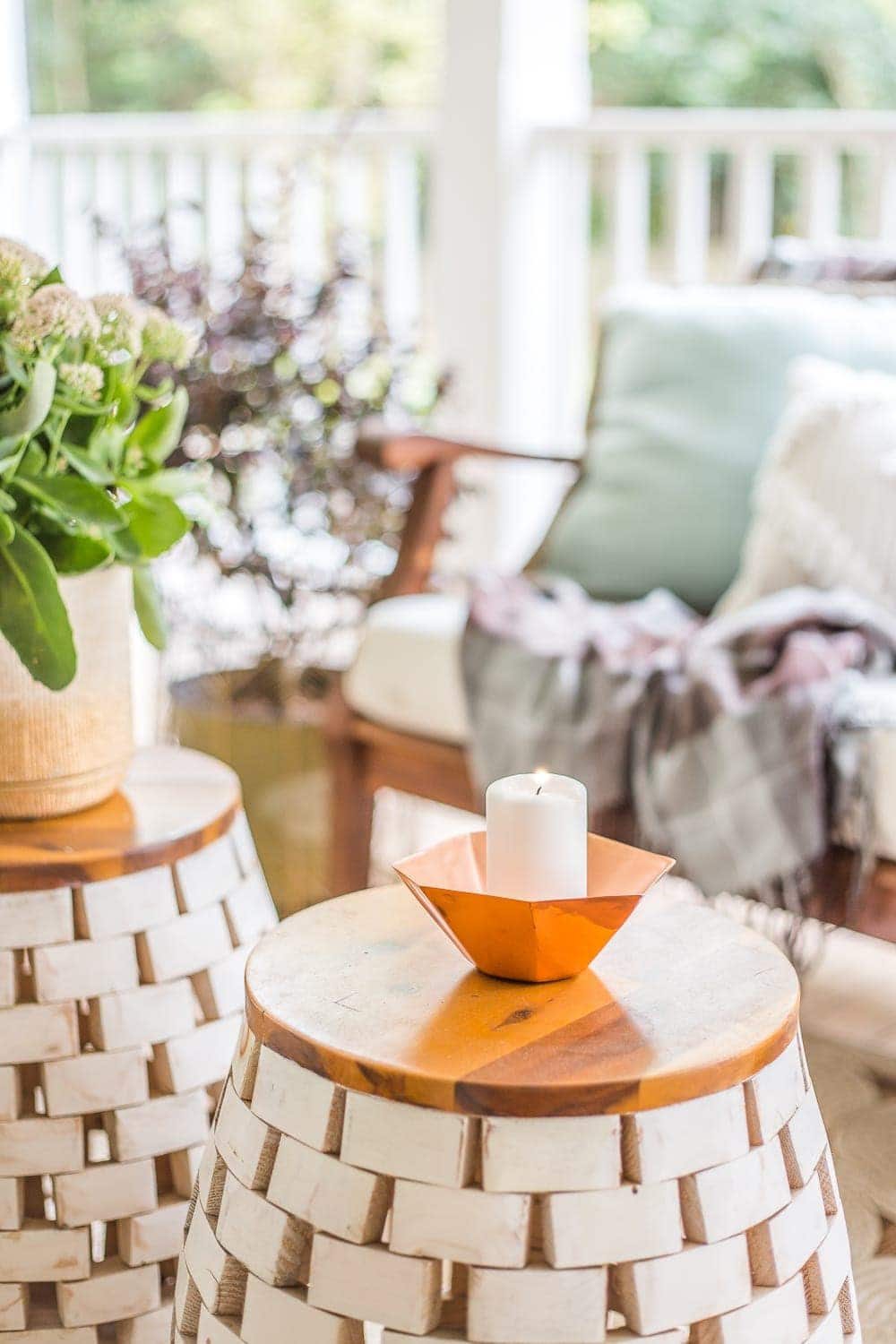 Fall Back Porch | How to style your outdoor spaces for autumn using capsule decor items that will last throughout the seasons and get the most bang for your buck.
