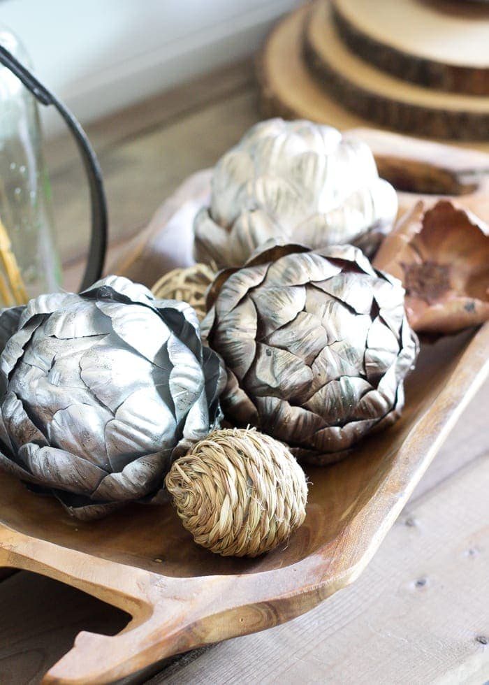 Fall Home Tour 2016 | unigumushane.com - Tips and tricks for how to incorporate fall decor easily and inexpensively in your home.