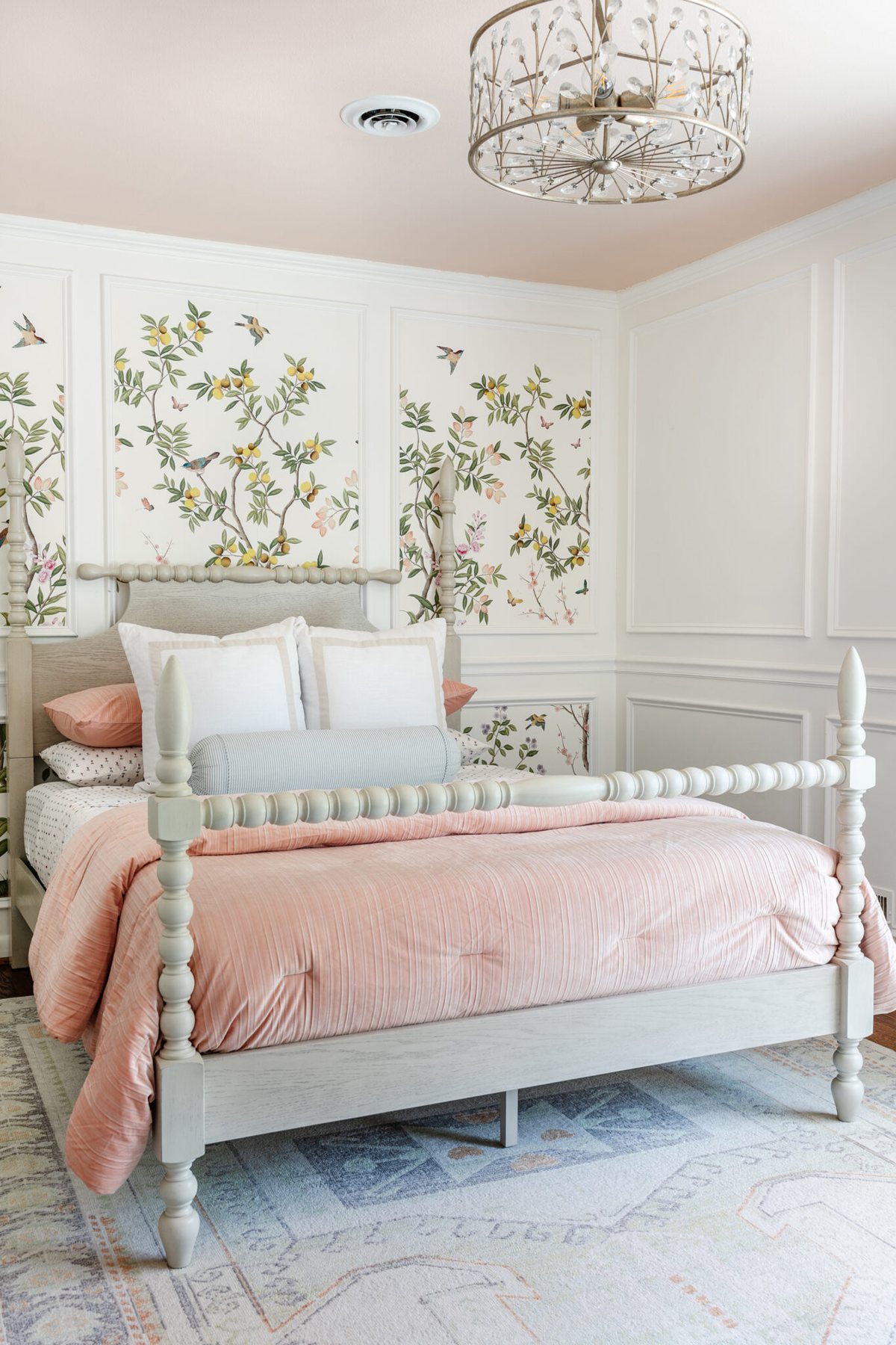 vintage poster bed in a little girls bedroom