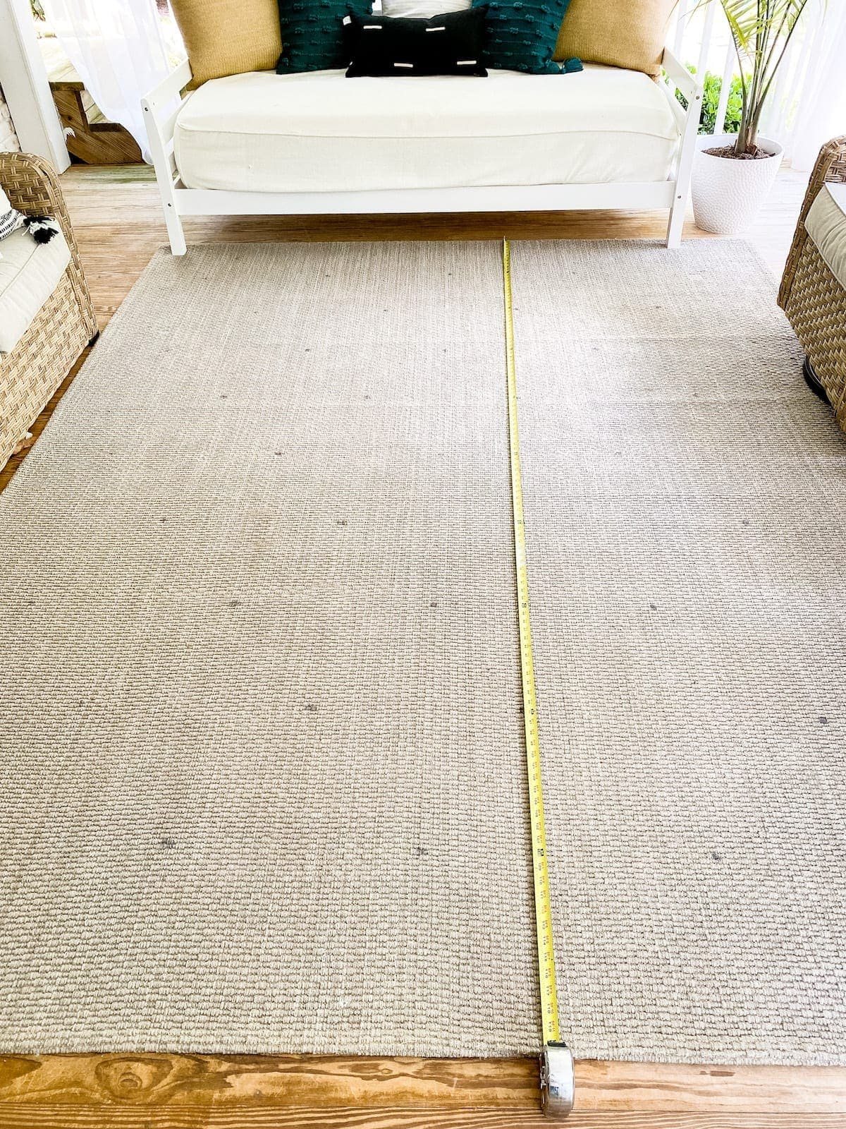How to measure for a DIY floral block rug