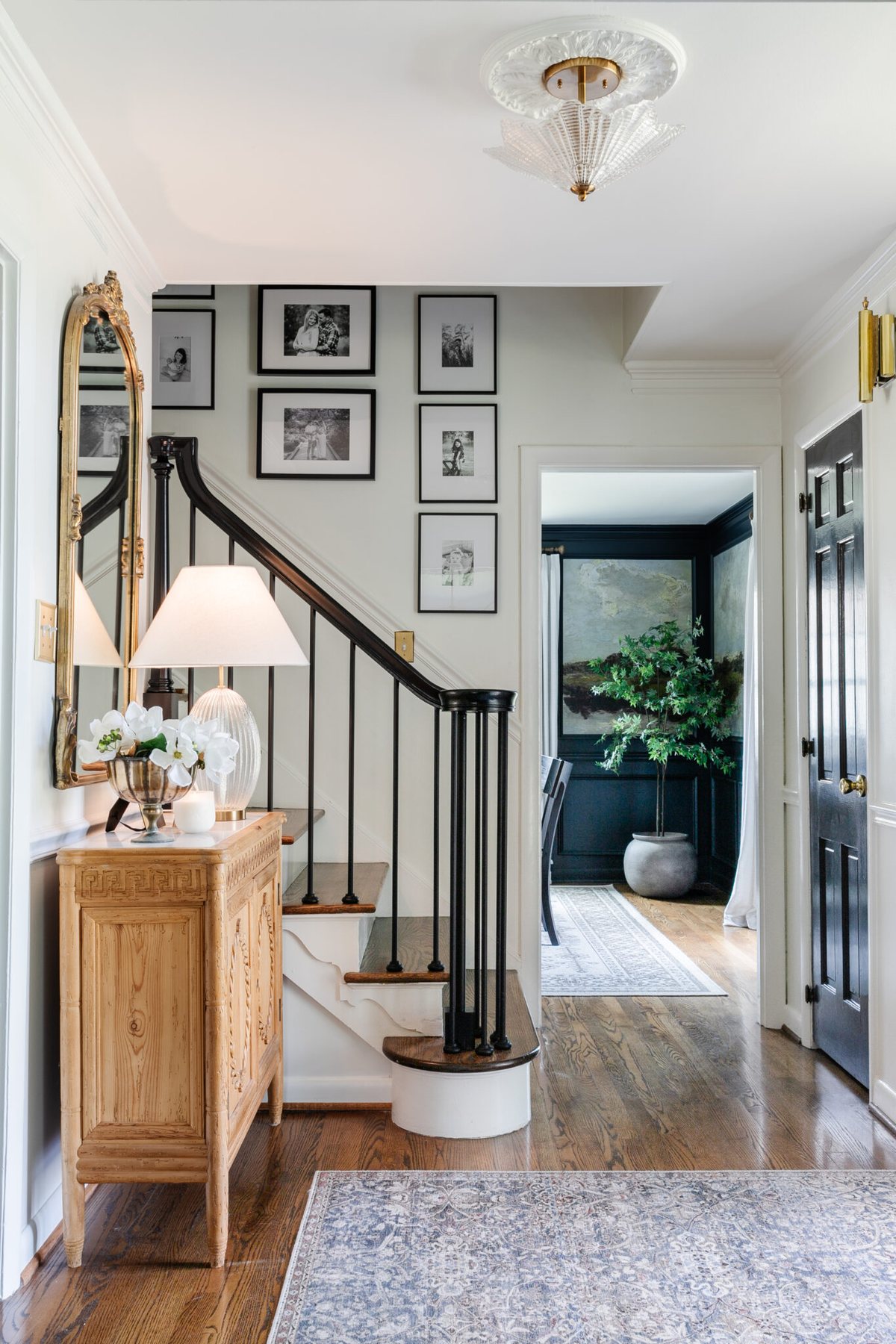 neutral modern traditional foyer decor