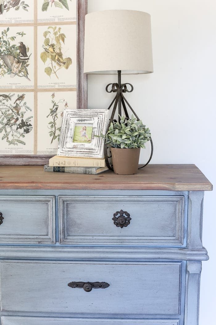 French Blue Dresser Makeover | unigumushane.com - An orange wood thrifted dresser gets a French blue makeover using Fusion Mineral Paint in Champness and Homestead House Wax in Espresso.