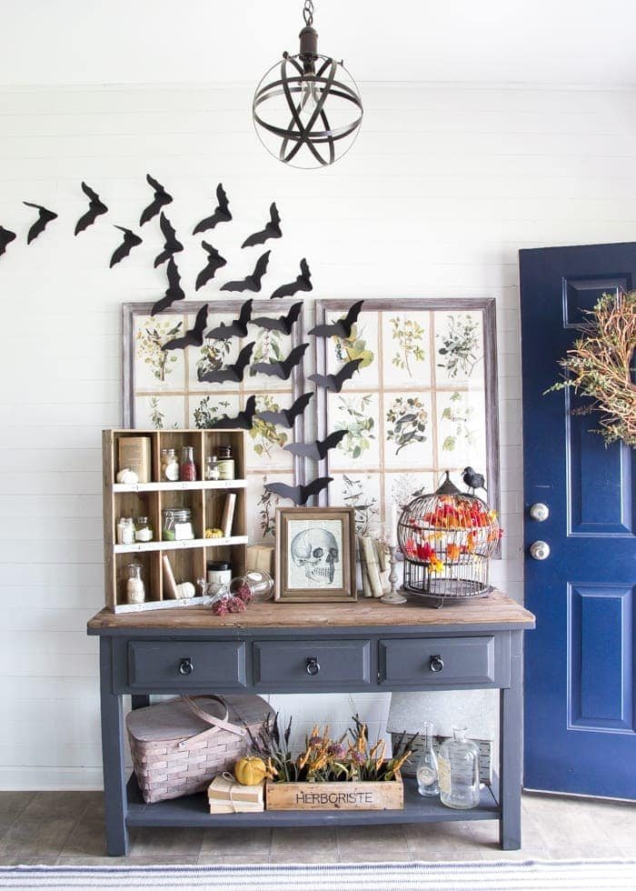 Halloween Entryway and Potion Printables + 35 Free Fall Printables | unigumushane.com