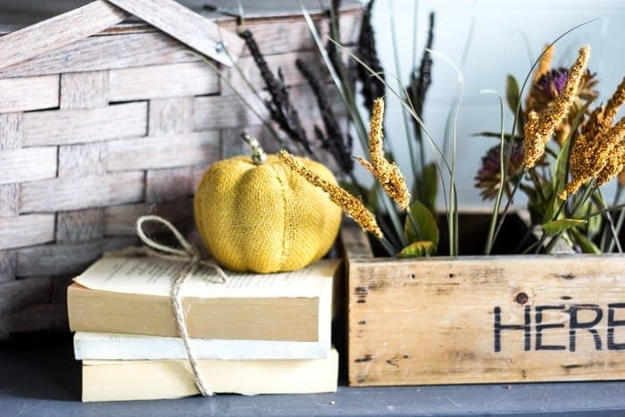 Halloween Entryway, Dictionary Art, Potion Printables + 35 Free Fall Printables | unigumushane.com