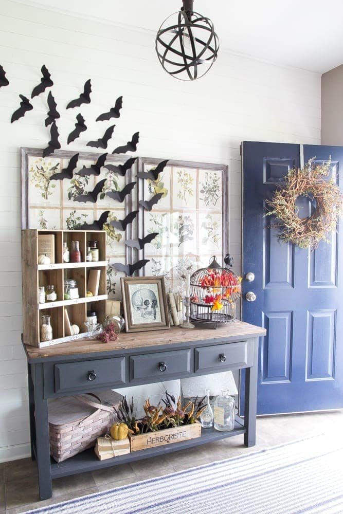 Halloween Entryway, Dictionary Art, Potion Printables + 35 Free Fall Printables | unigumushane.com