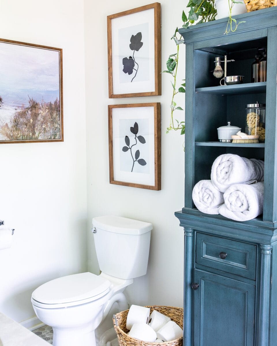 DIY leaf art in a bathroom