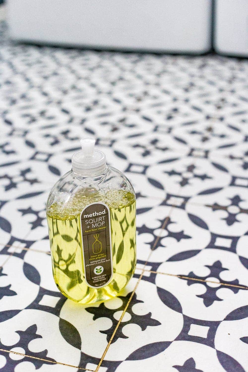 The best way to clean vinyl tile floors