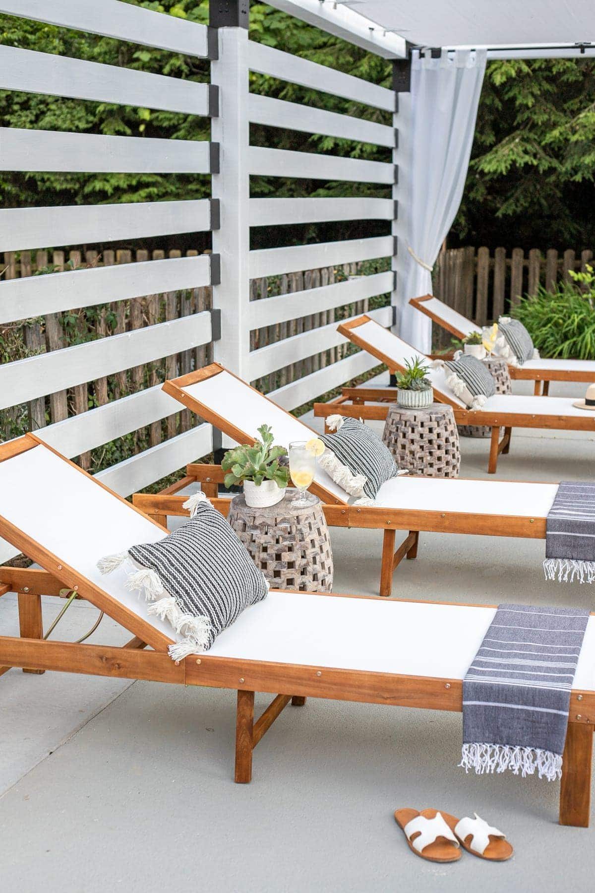Best Way to Clean Outdoor Cushions and Patio Furniture