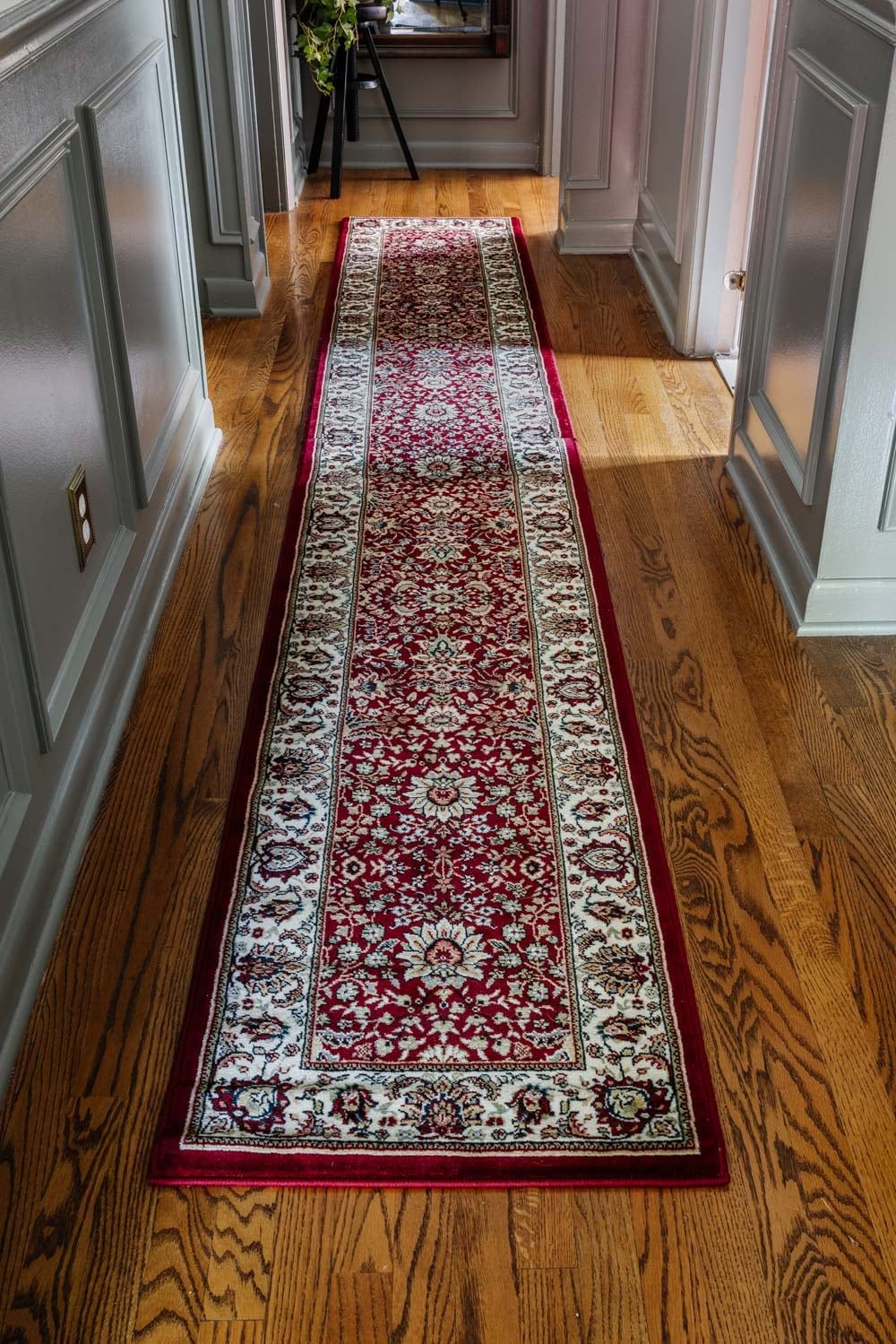 narrow hallway decorating ideas how to combine rugs