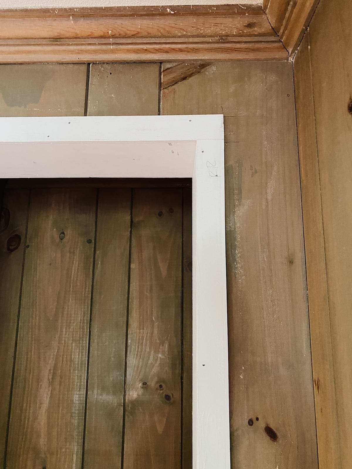 closet doorway frame
