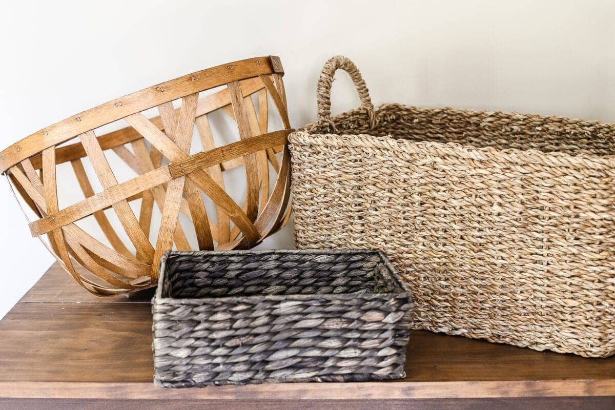 How to Create a Home Decor Capsule Wardrobe | unigumushane.com