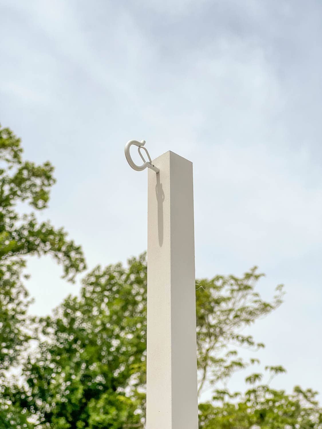square tubing with screw hooks on the end