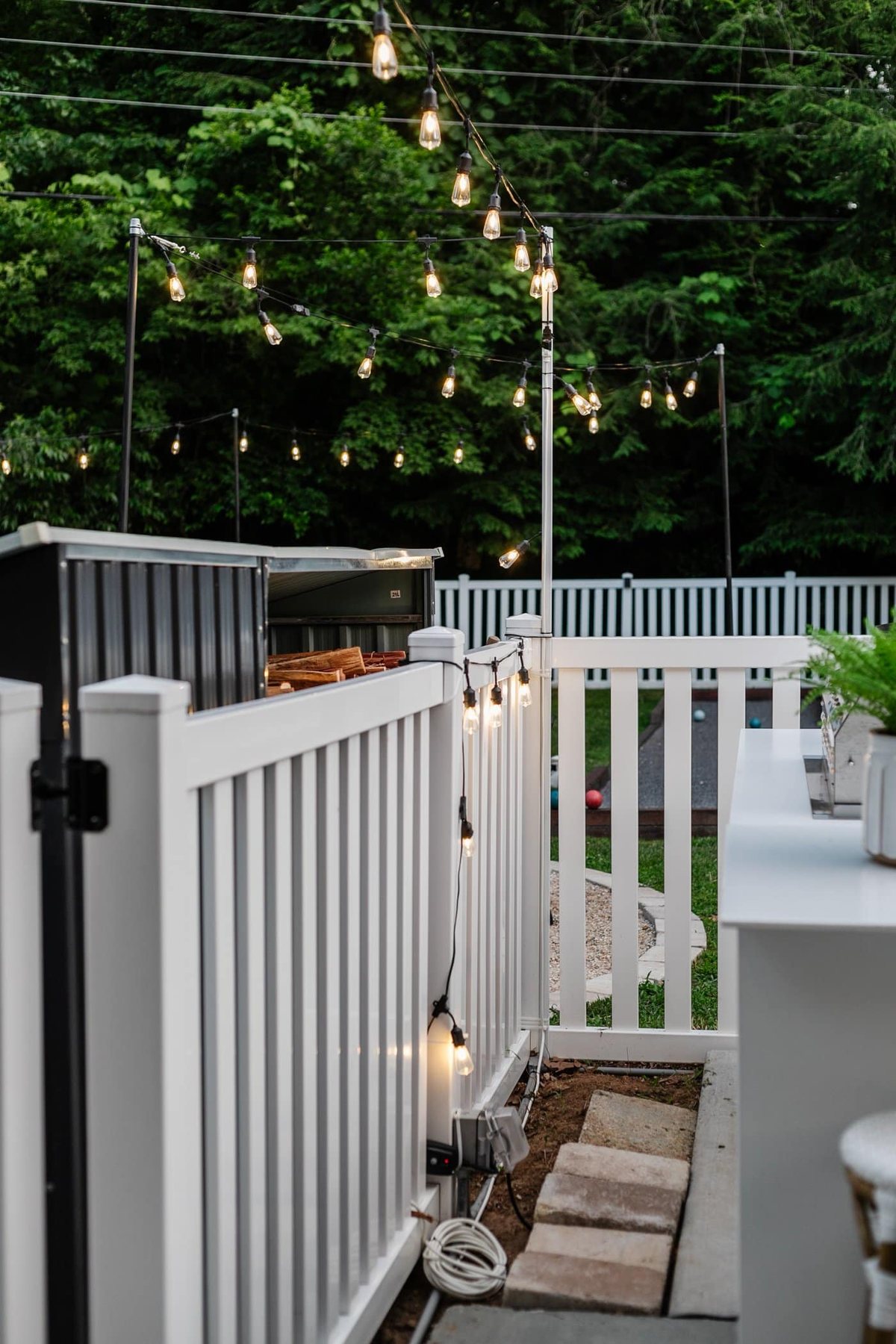 plug in outdoor lights with an outlet, outdoor extension cord, and outdoor timer