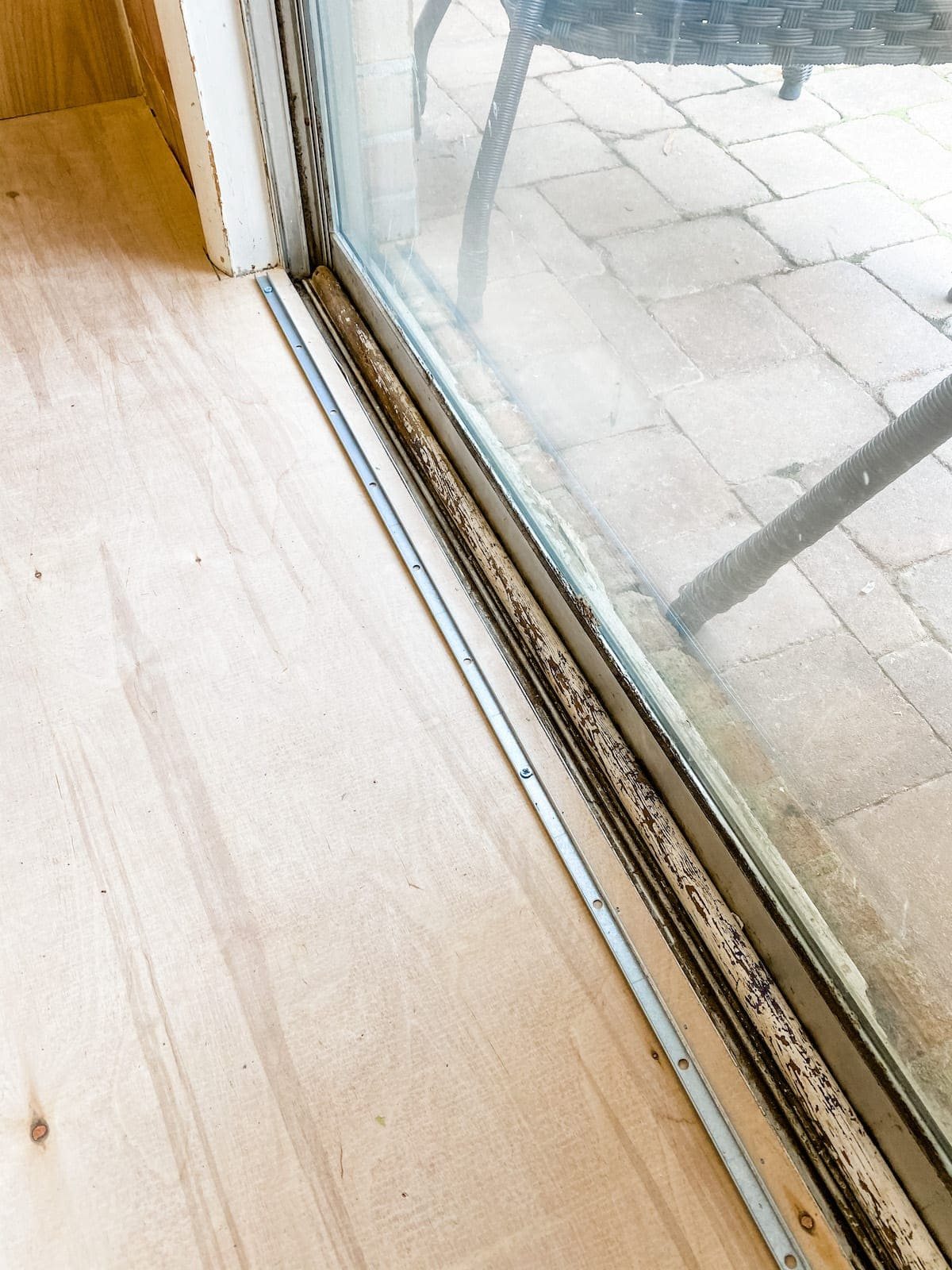installing a threshold for luxury vinyl plank flooring