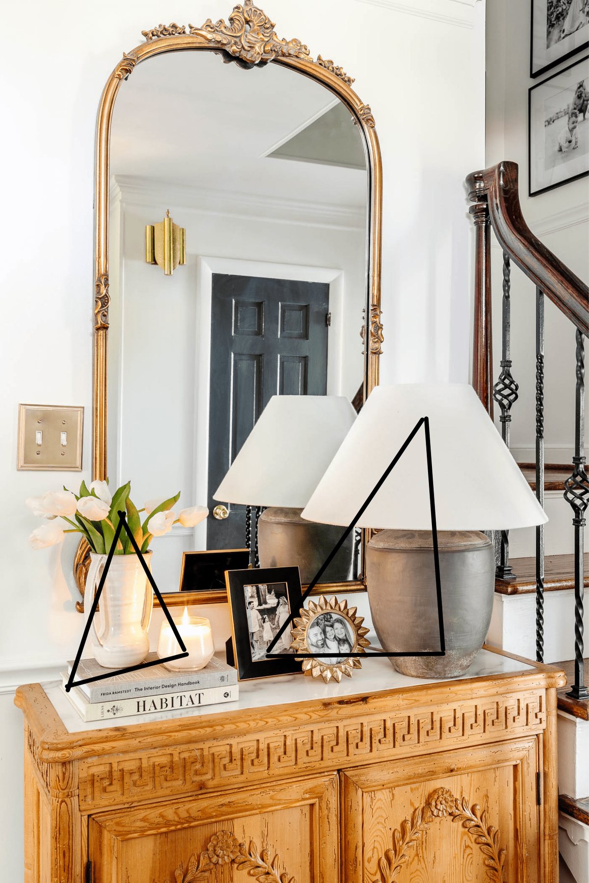 visual triangles in styling an entry table