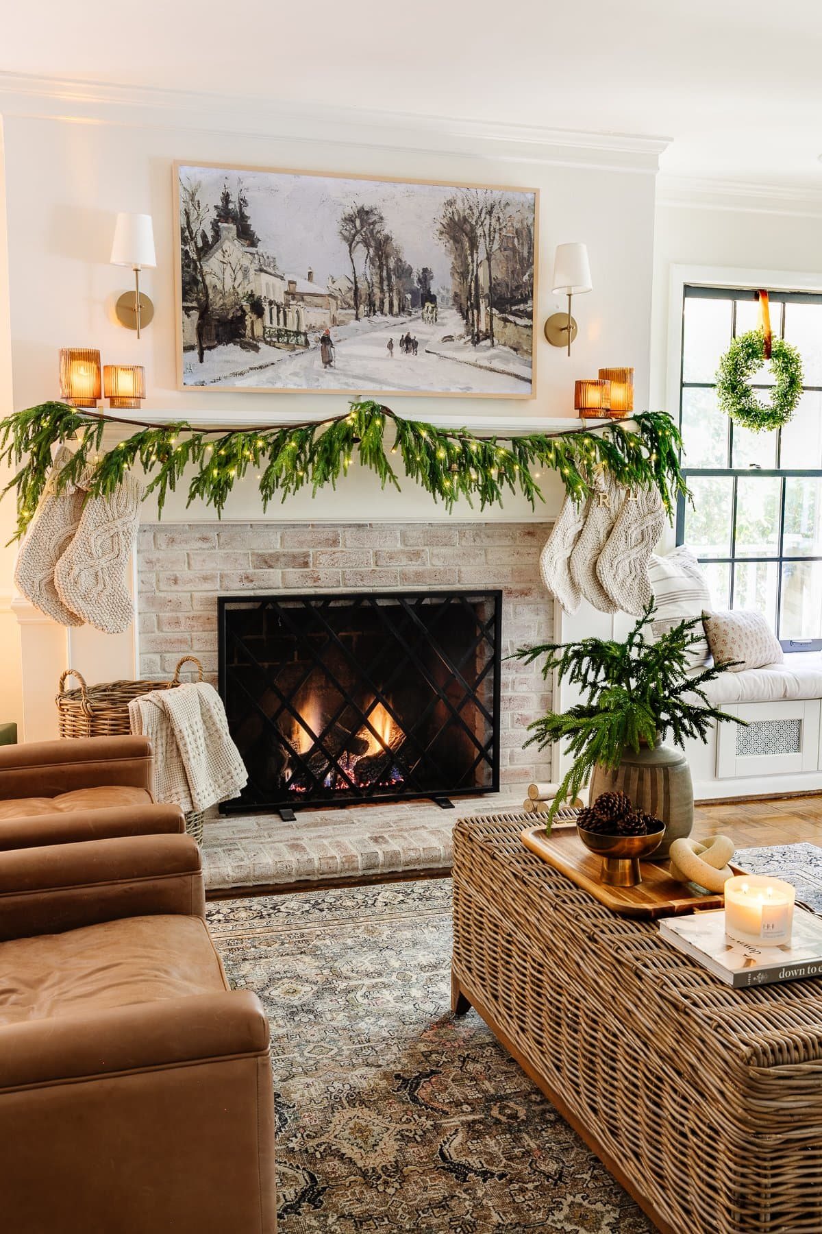 Holiday Housewalk 2021: Classic Christmas Decor Ideas