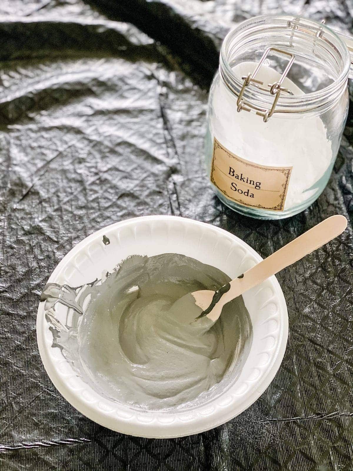 diy texture paint using baking soda