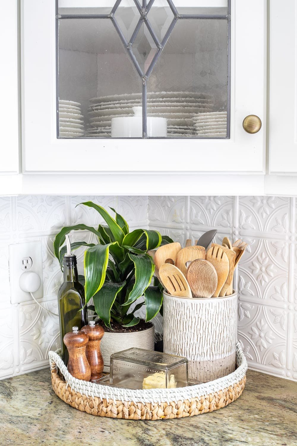 Kitchen Organization Makeover | Utensil Holder and Round Tray on Kitchen Countertop