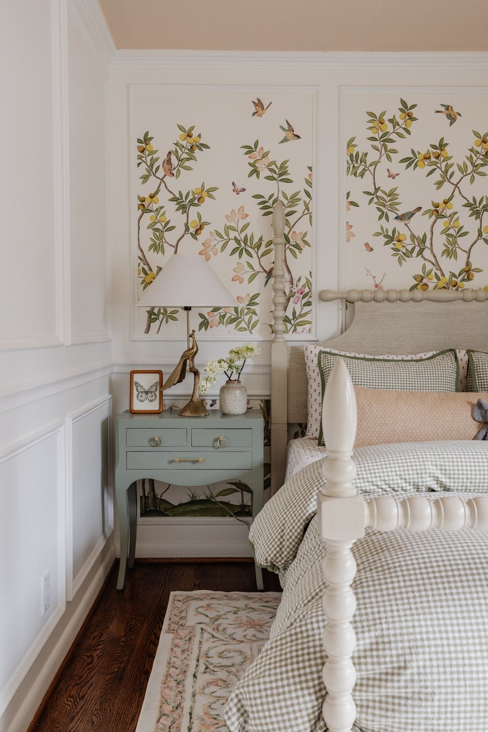 How to Mix Patterns Like a Pro (Without Looking Busy)