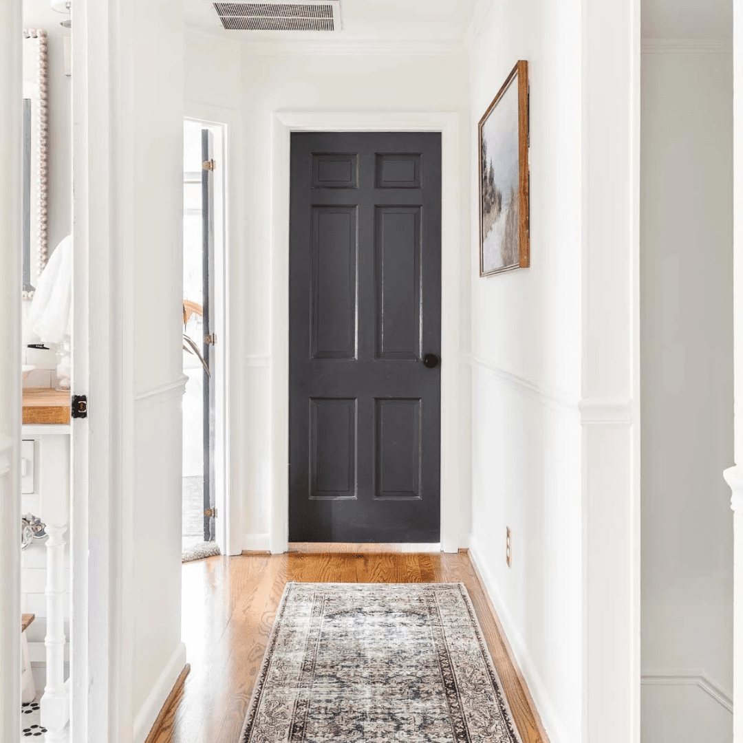 How to Paint Doors and Best Ways to Make Them Durable
