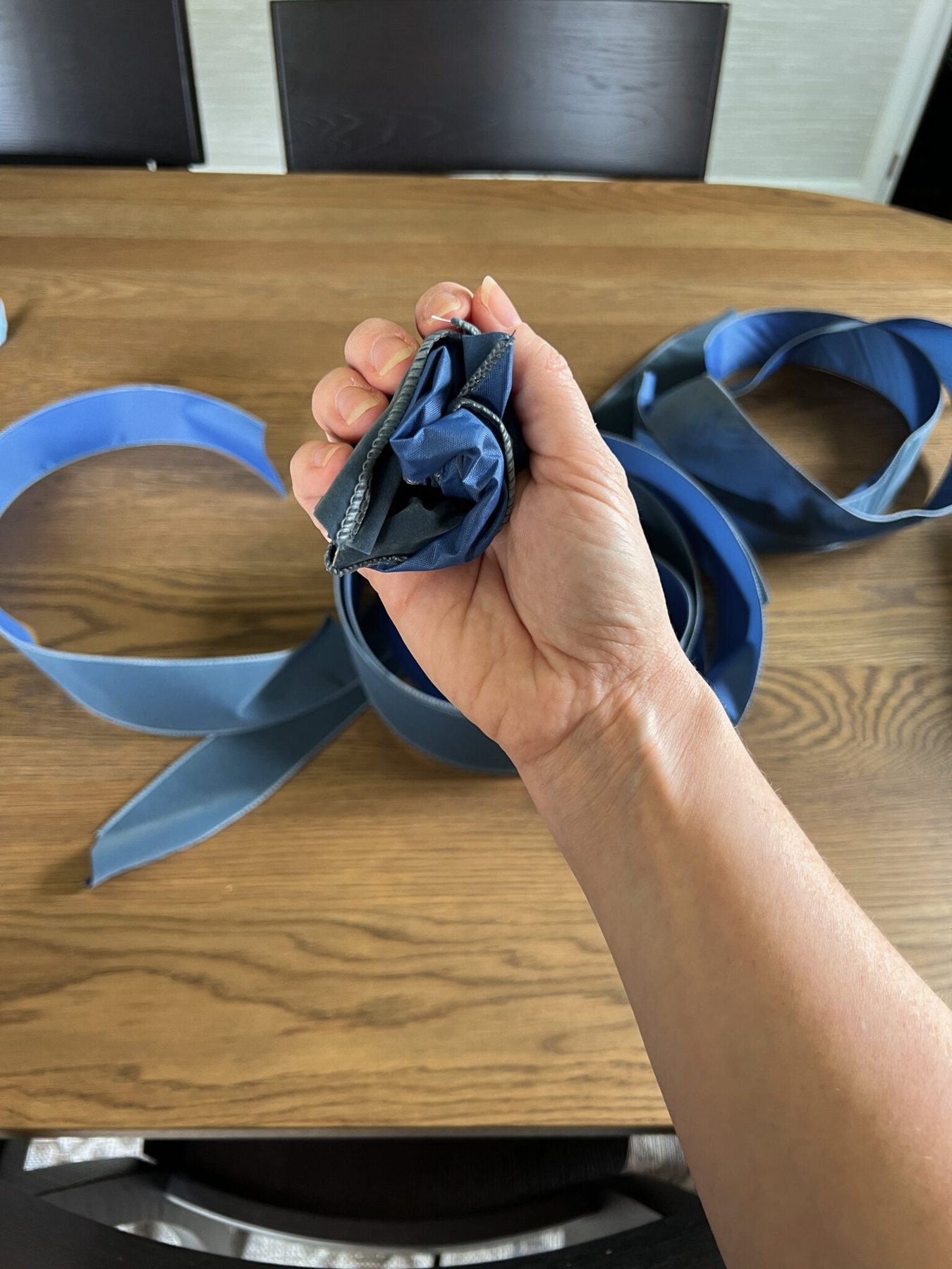 crumping velvet ribbon to look vintage