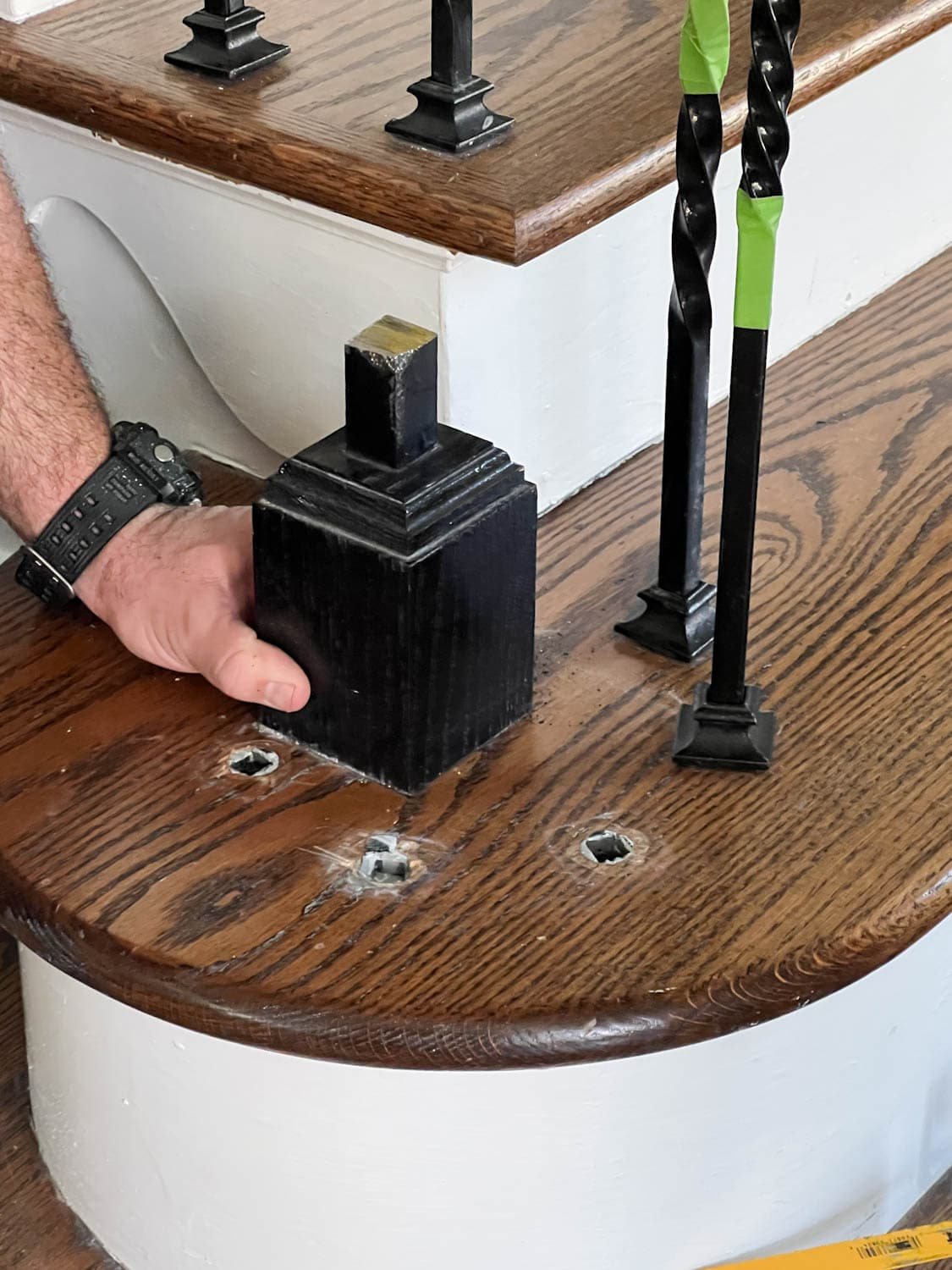 removing newel post from a stair railing