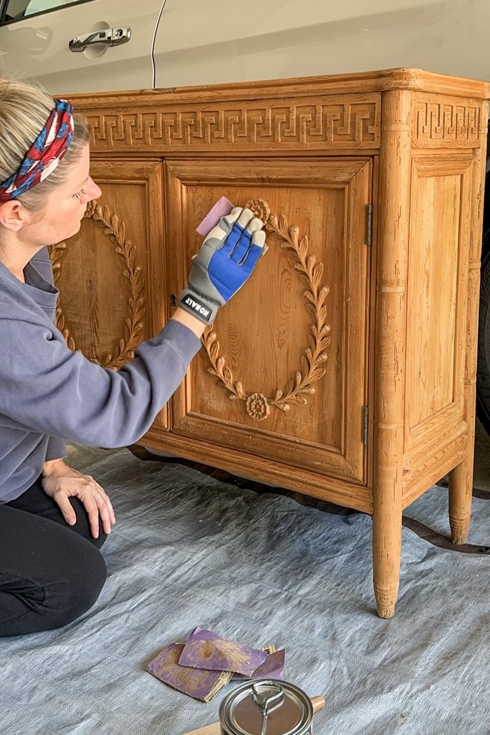 sanding wood cabinet for gel stain application