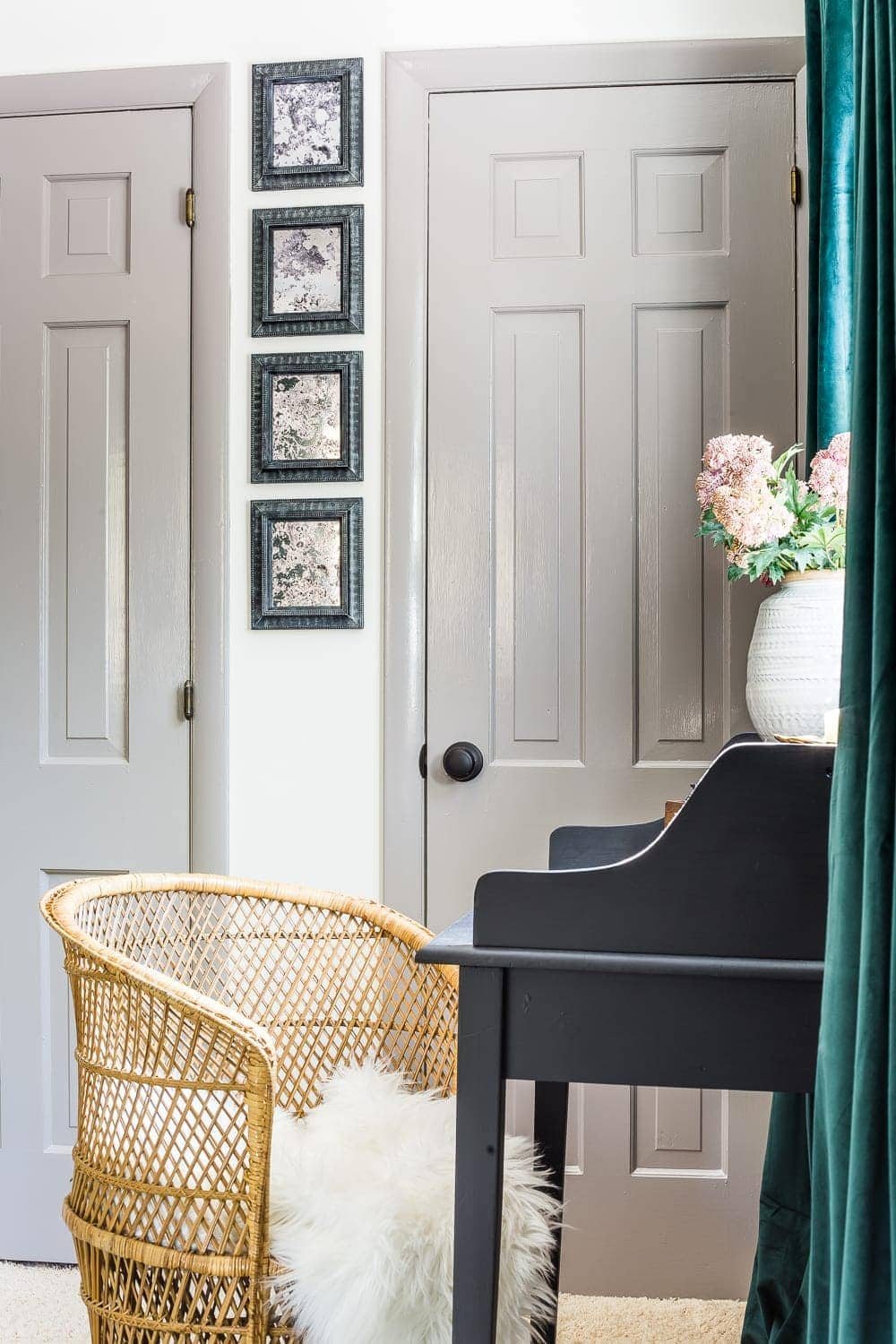 How to make DIY antique mirrors using old secondhand picture frames easily and without the mess.