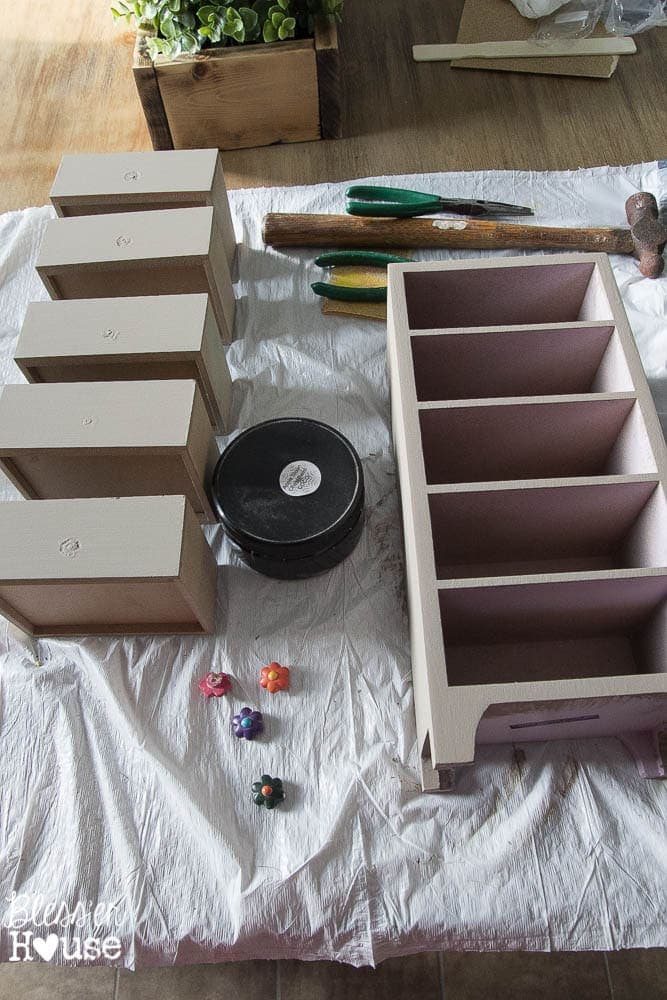Industrial Office Supply Organizer From an Old Jewelry Box | Unigumushane