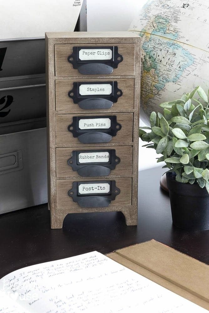 Industrial Office Supply Organizer From an Old Jewelry Box | Unigumushane