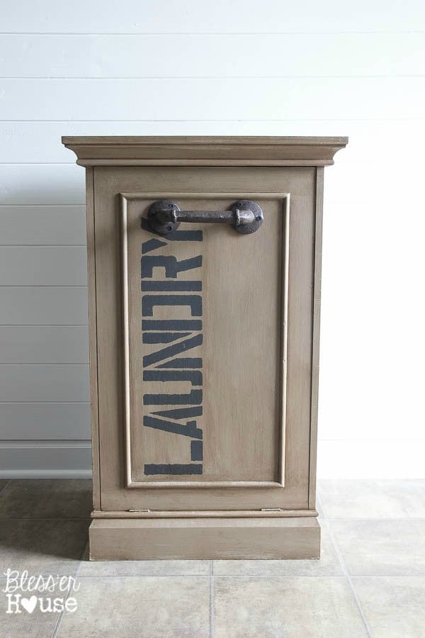 Industrial Style Laundry Hamper Makeover | Unigumushane