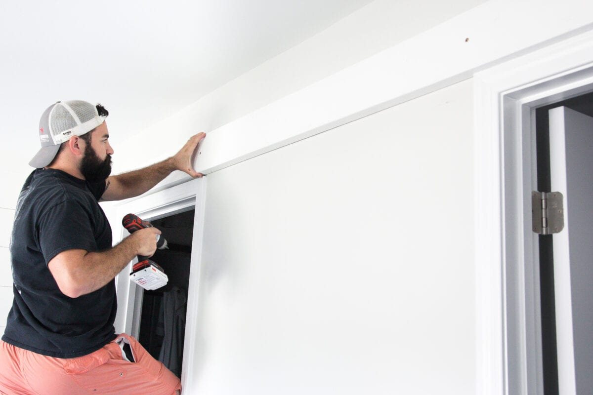 How to Install Sliding Barn Doors | unigumushane.com - A quick tutorial to show how to install sliding barn doors in 5 easy steps using a door hardware kit from @NationalHardware. #sponsored