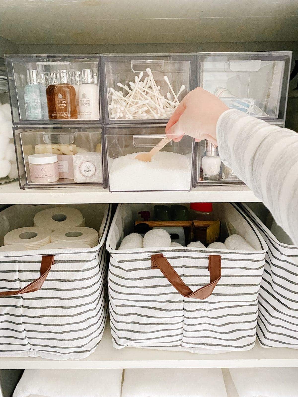 A complete tour of kids' bathroom organization ideas + all of the best organizers to make every bathroom tidy.