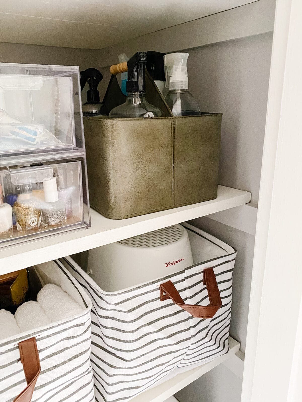 A complete tour of kids' bathroom organization ideas + all of the best organizers to make every bathroom tidy.