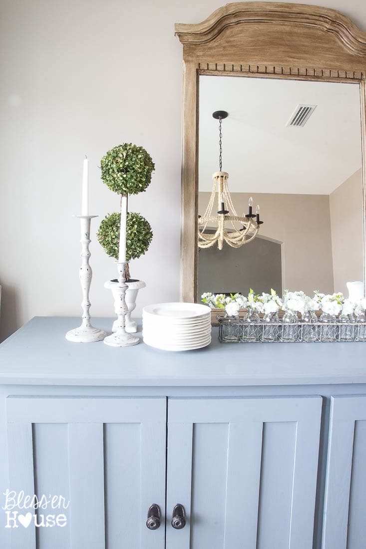 Media Stand to Buffet Table Makeover | Unigumushane