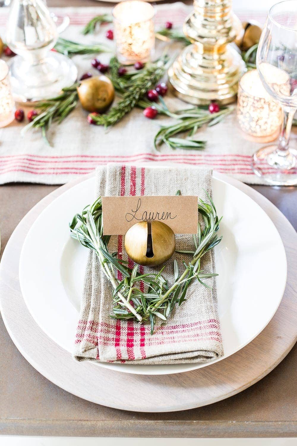 Mercury Glass Christmas Tablescape | unigumushane.com - How to set up a vintage glam mercury glass Christmas tablescape with tips and sources for how to do it on a budget. #christmasdecor #christmastablescape #holidaydecor #christmasdiningroom