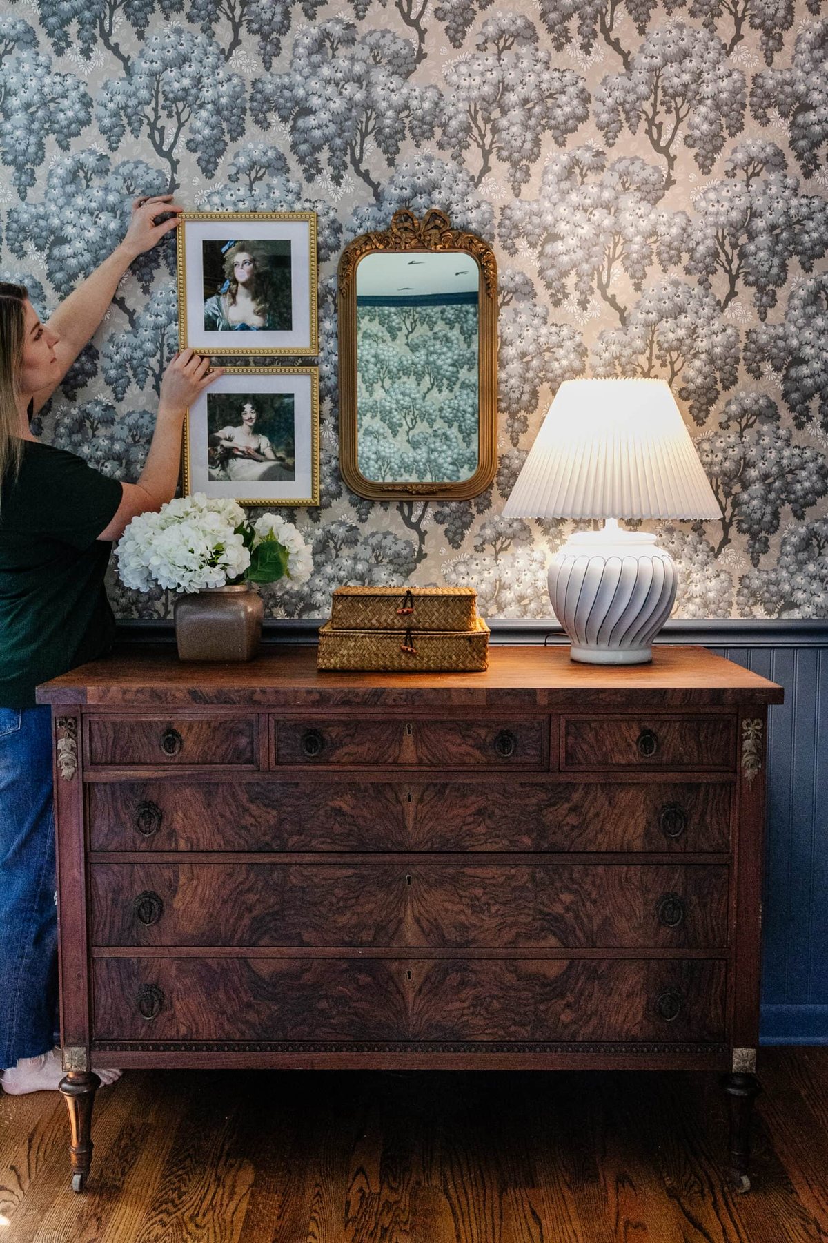 Mistakes Most People Make When Hanging Picture Frames