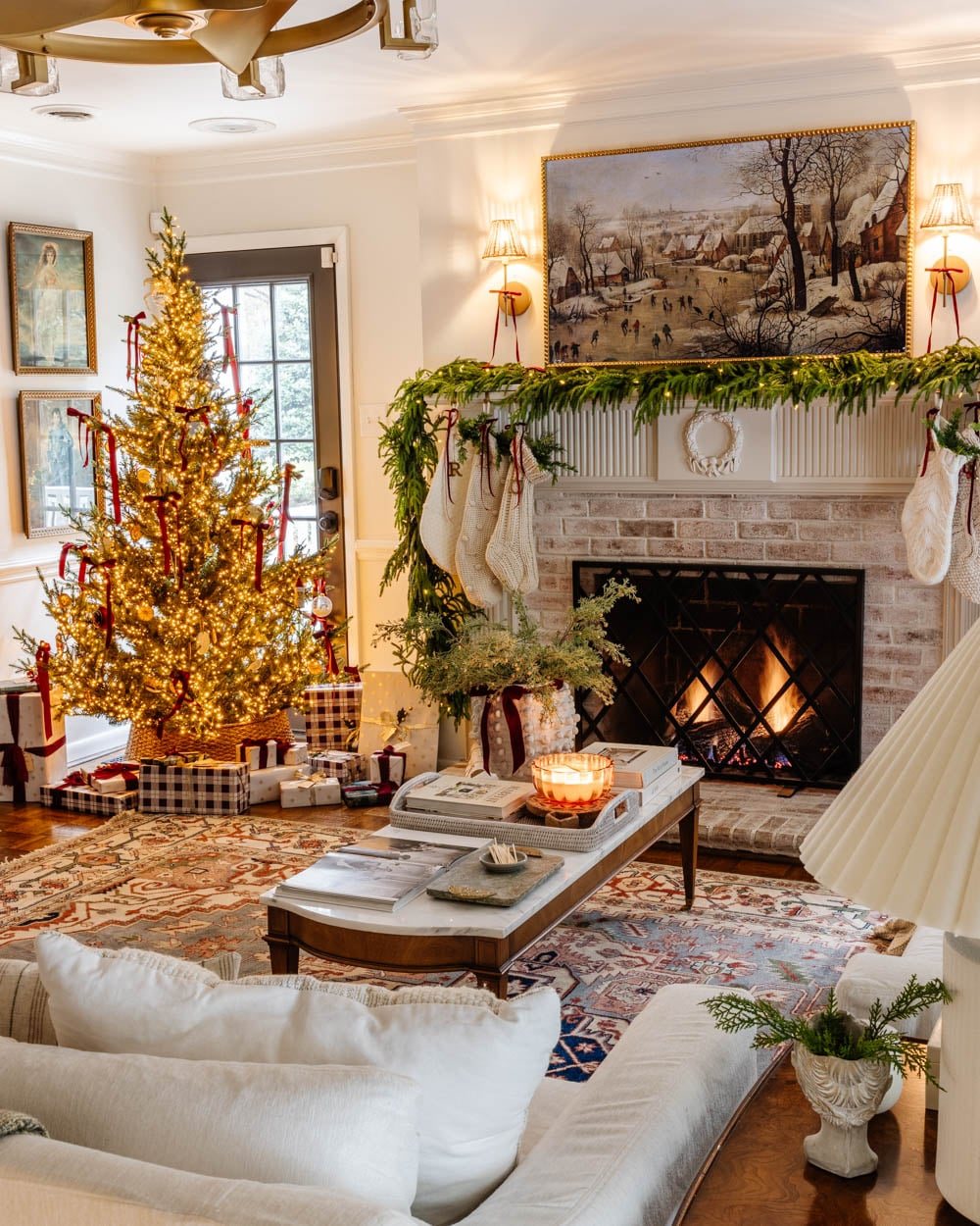 modern traditional colonial christmas home tour living room