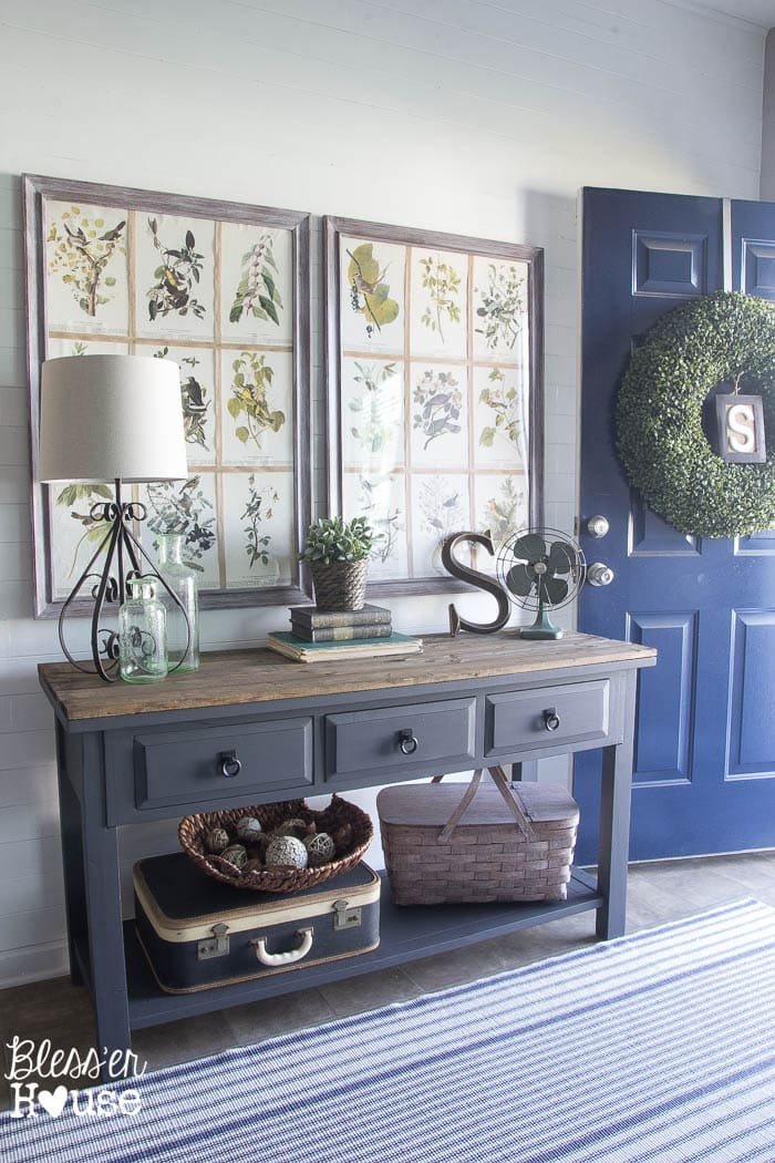 Modern Farmhouse Foyer Makeover | Unigumushane