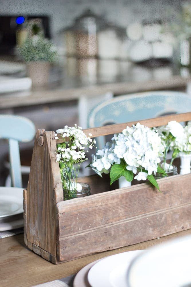 Modern Farmhouse Kitchen Makeover Reveal | unigumushane.com - So many budget-friendly DIY projects packed into one kitchen!