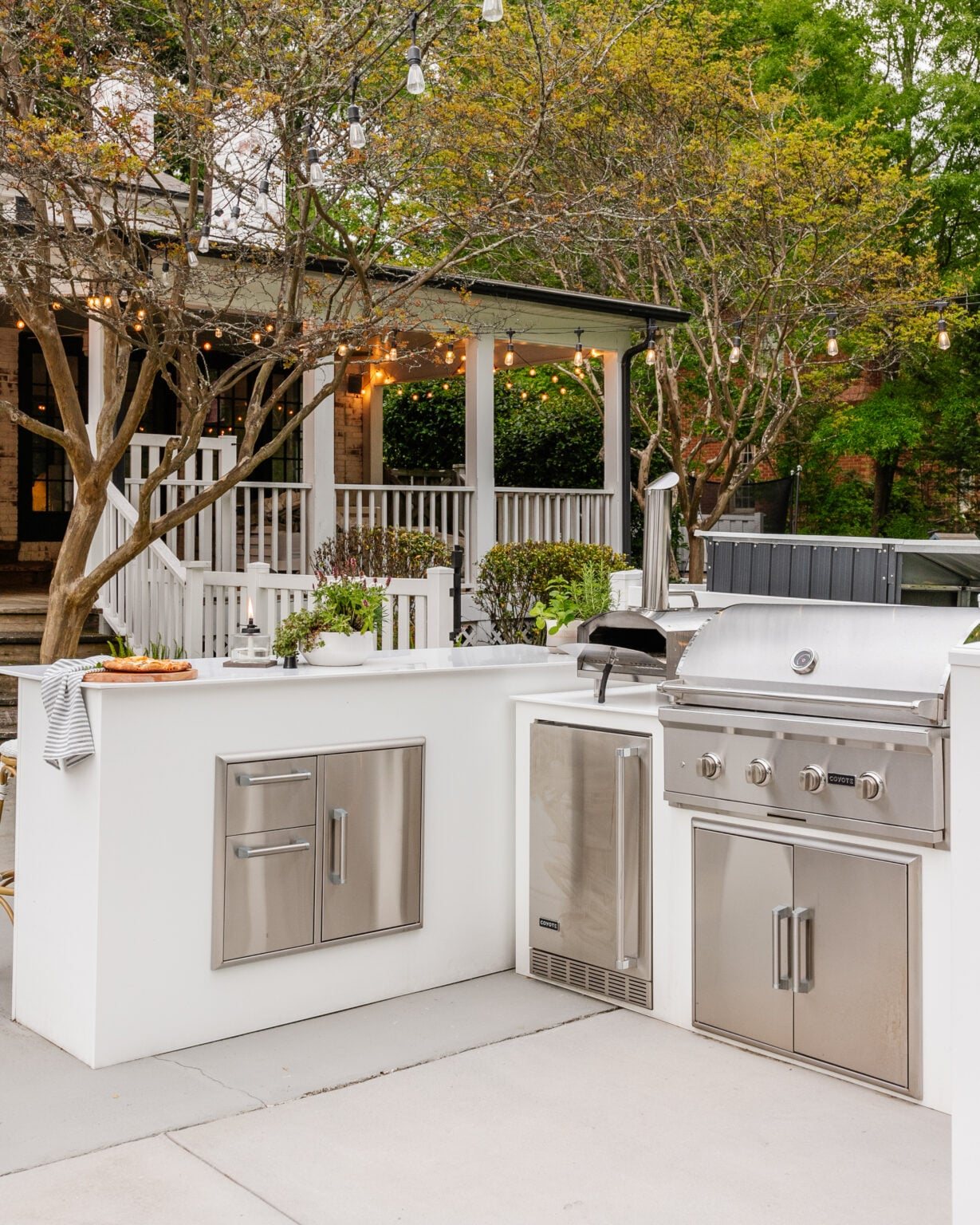 cleaned backyard kitchen with grill