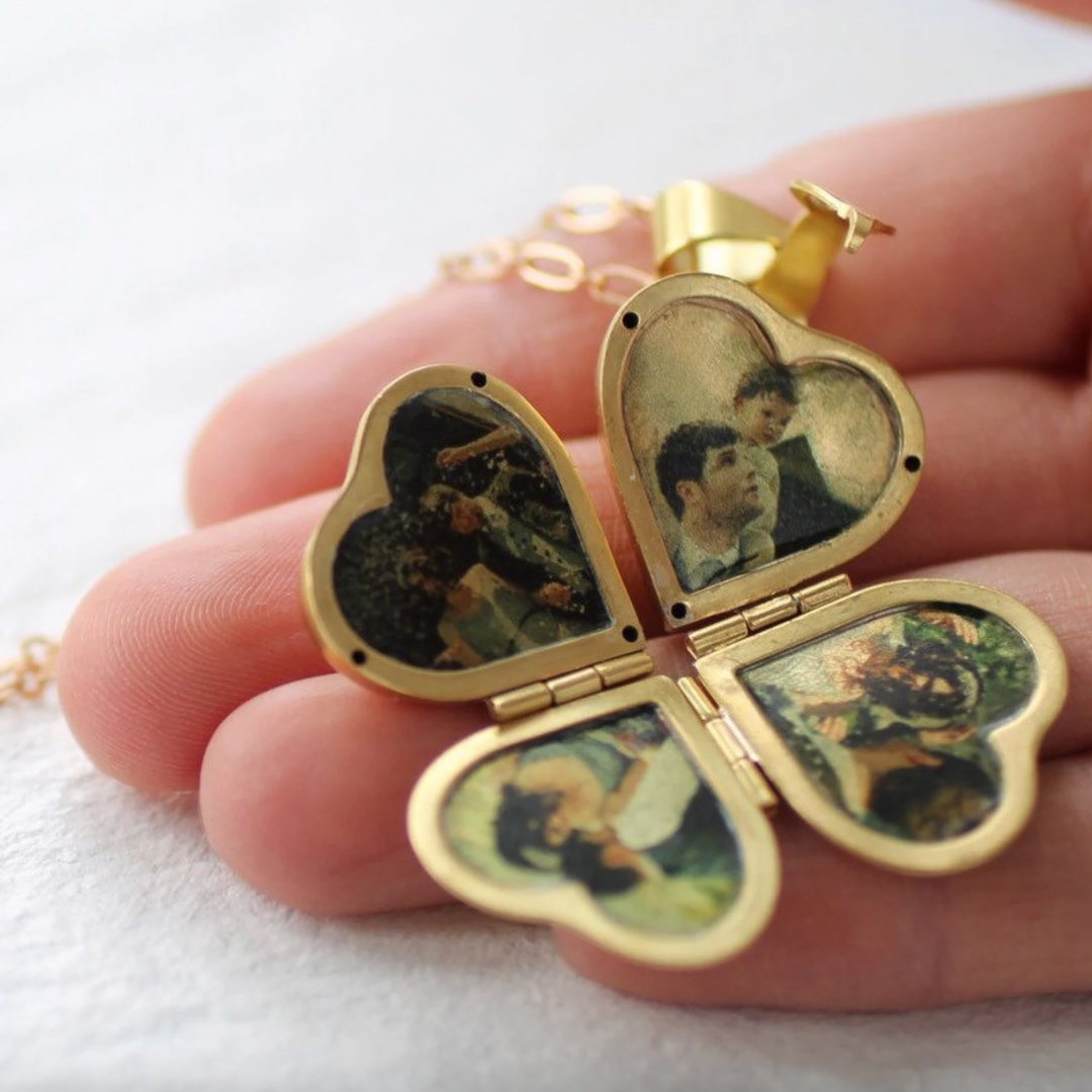 four leaf clover locket