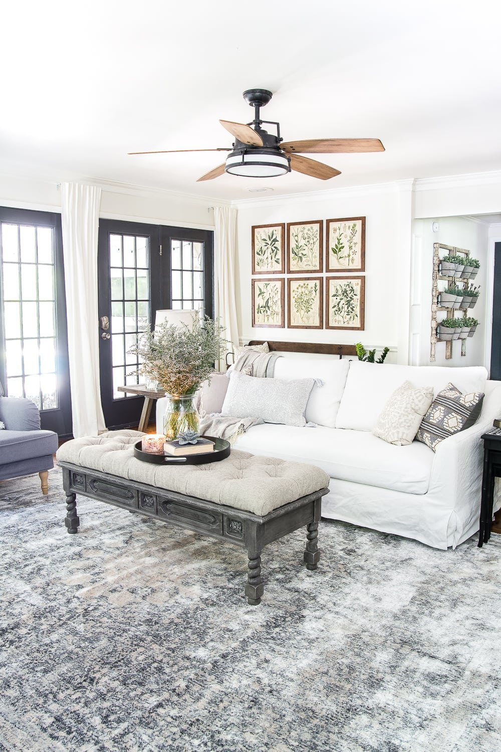 summer living room with modern farmhouse traditional style