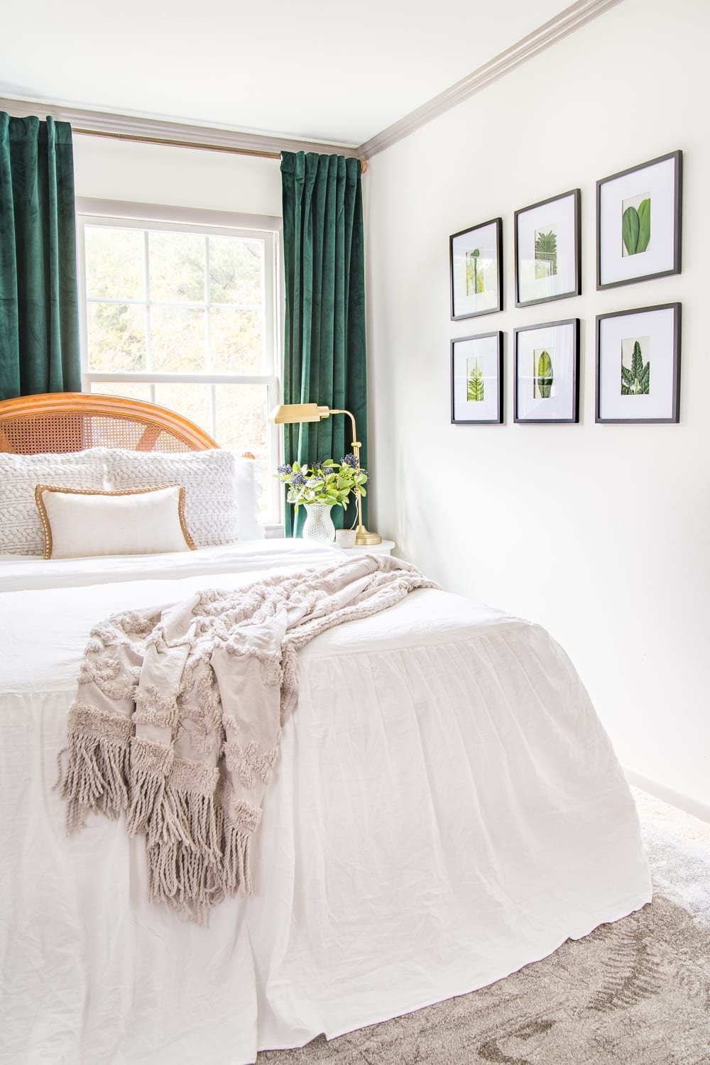 A boring guest bedroom gets a luxe, vintage chic makeover using thrifty projects, budget finds, and simple decorating tricks to maximize style and space. #guestbedroom #bedroominspiration #bedroomdecor
