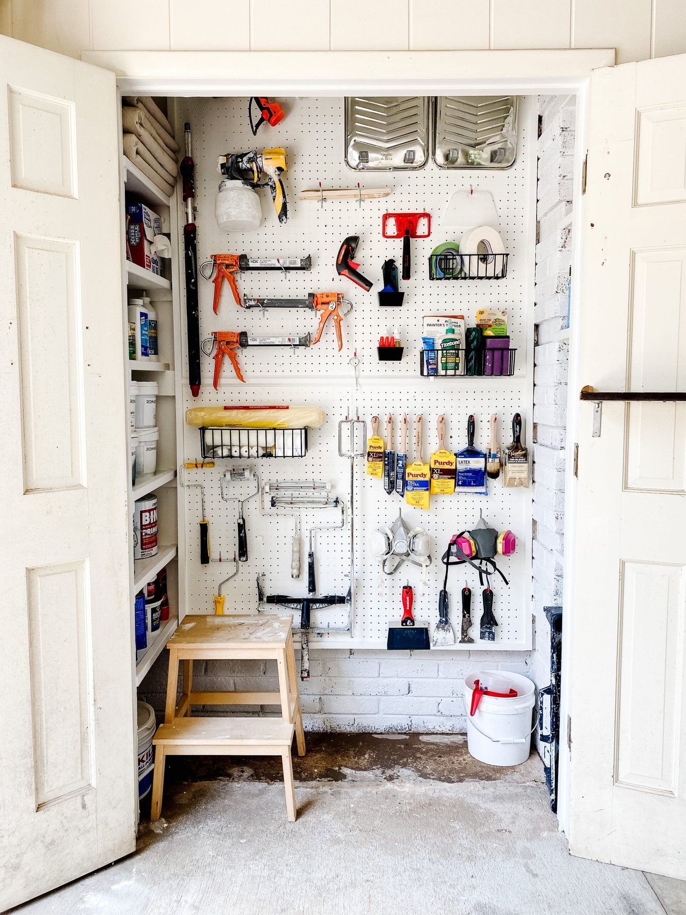 Organized Paint Storage Closet Ideas